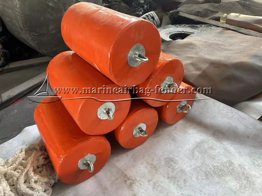 Qualität  Dock / Boat EVA Foam Fender Protected By Nylon Yarn Net And Galvanized Steel Plate usine