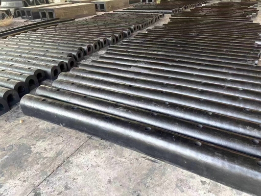 Schwarzer Marine Gummi-Fender Typ D für Schiffe und Docks