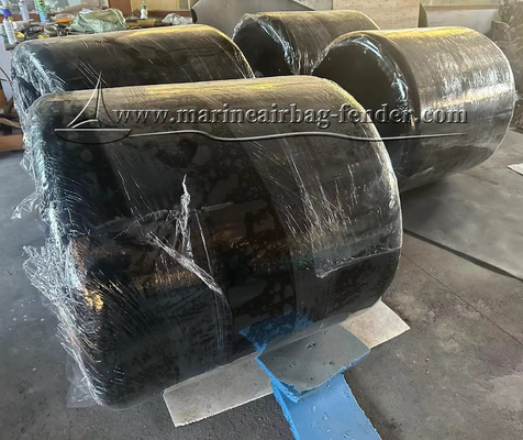 Hochdichte EVA-Schaumboot-Fender mit Polyuräe-Oberfläche und Ketten-Reifennetz
