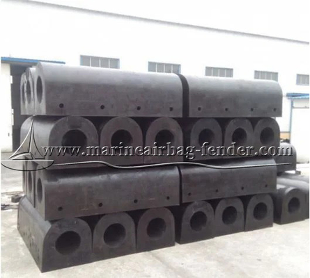 Naturkautschuk-Rubber-Dock-Bumper Marine-D-Typ-Fender für Schiff und Dock