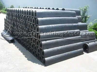 Naturkautschuk-Rubber-Dock-Bumper Marine-D-Typ-Fender für Schiff und Dock