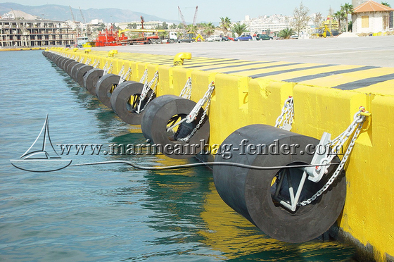 Schiffsstart Marine Gummi Fender Schwarz mit allen Zubehör