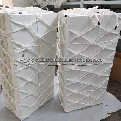Chemikalienbeständige Polyurethan-Schaum-Fender-Schraubeninstallation / Ketteninstallation