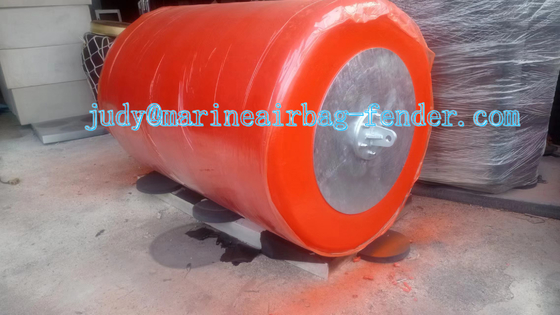 Dichte 30-120Kg/m3 EVA-Schaum-Fender mit Netzkette Reifennetz und Polyurea Außenmaterial